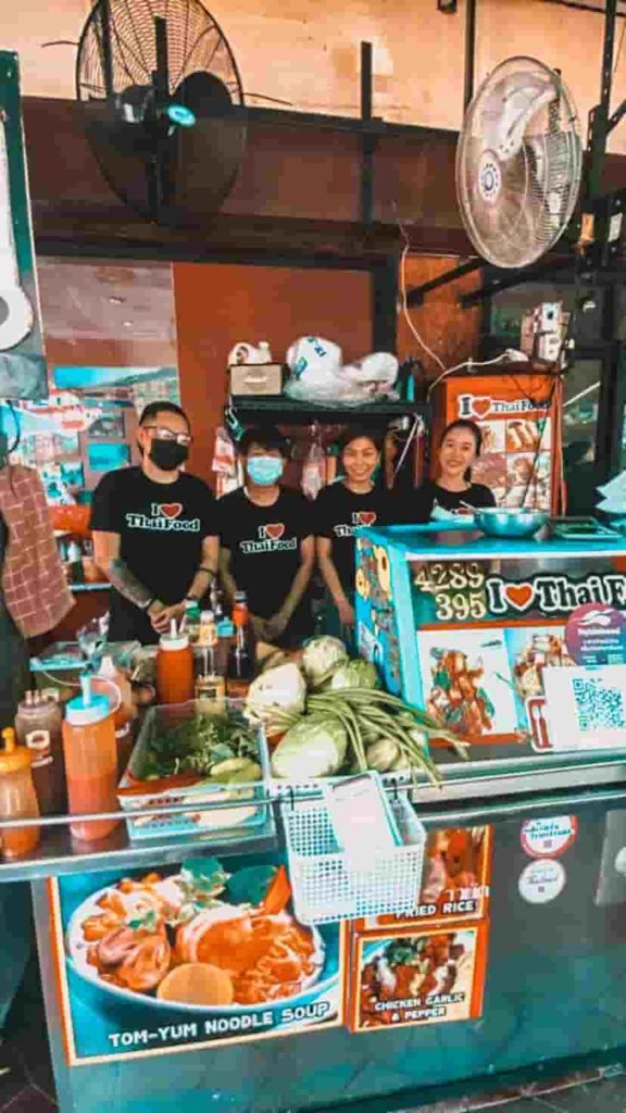 Barraquinha de comida de rua na Tailândia