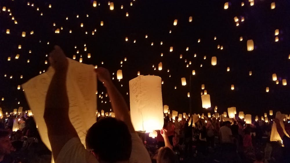 O Que Fazer À Noite Em Chiang Mai | Phi Phi Brazuca