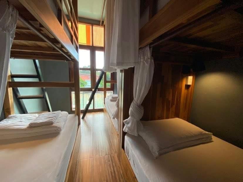 hostel com valores acessíveis em Koh Lipe