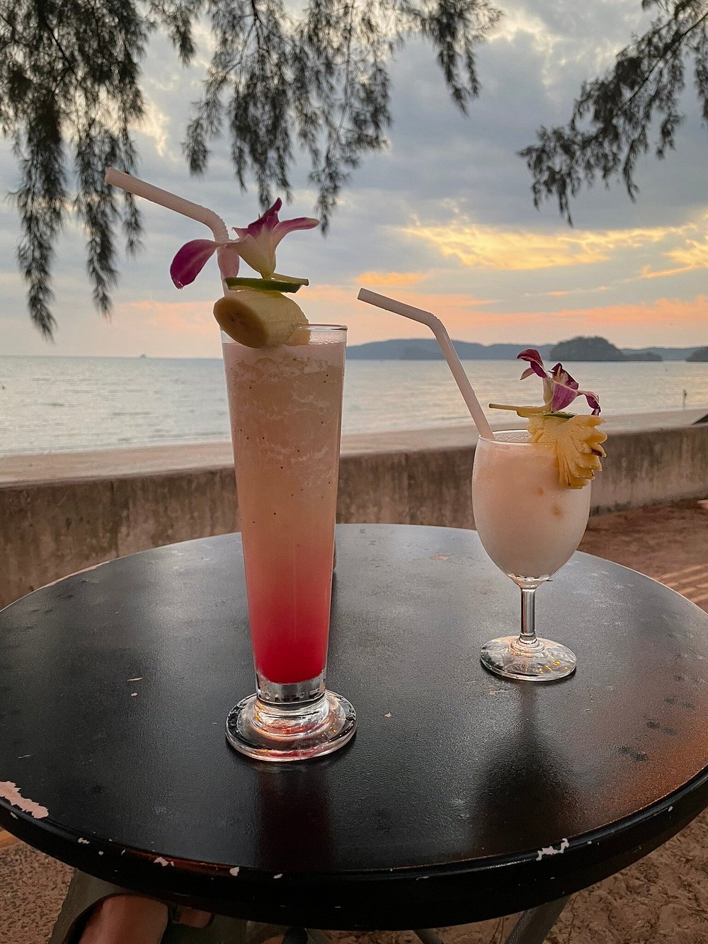 Bar à beira-mar em Krabi